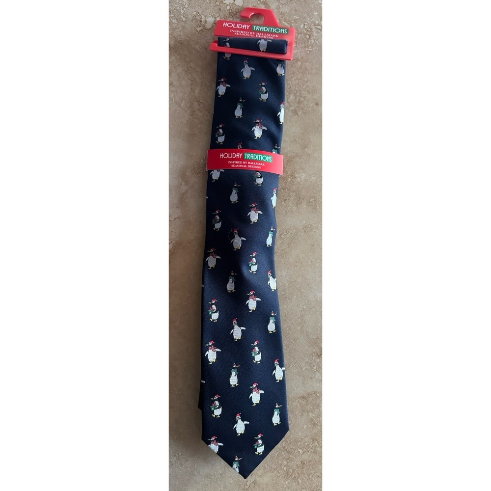 Holiday Tradition Hallmark Christmas Tie Penguins Necktie North Pole NEW